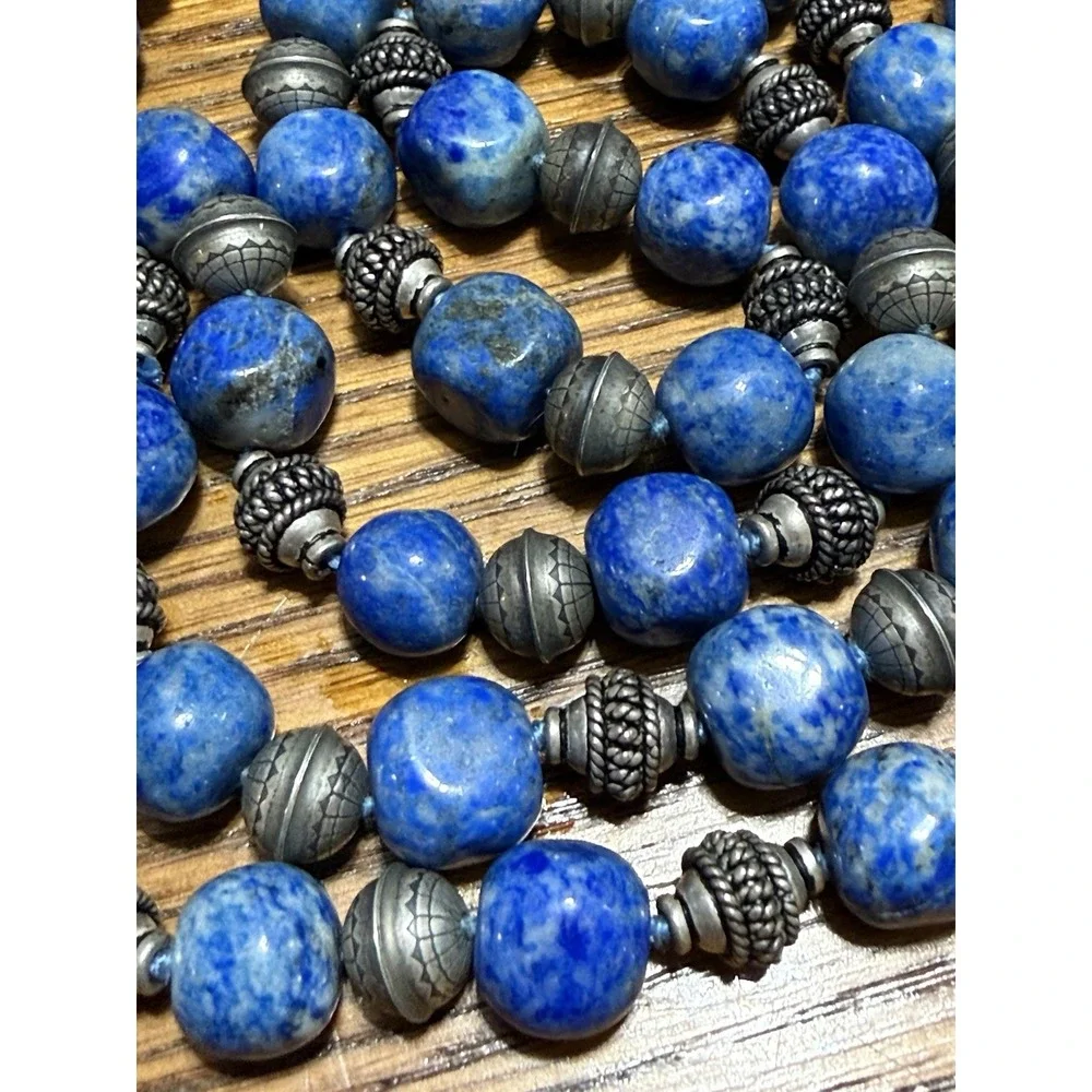 Native Pearl Lapis Lazuli Desert Southwest Native Bench Bead Silver Necklace 31